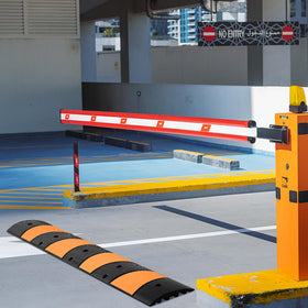 VEVOR recycled rubber construction resists wear and rust