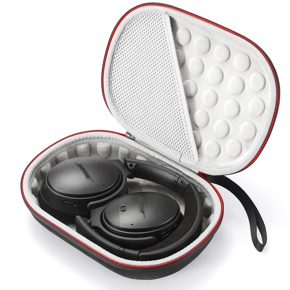 Vikisda case opened showing Bose QuietComfort headphones fitting securely