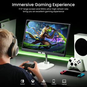 VILVA single-cable power and display simplifies desk setups.