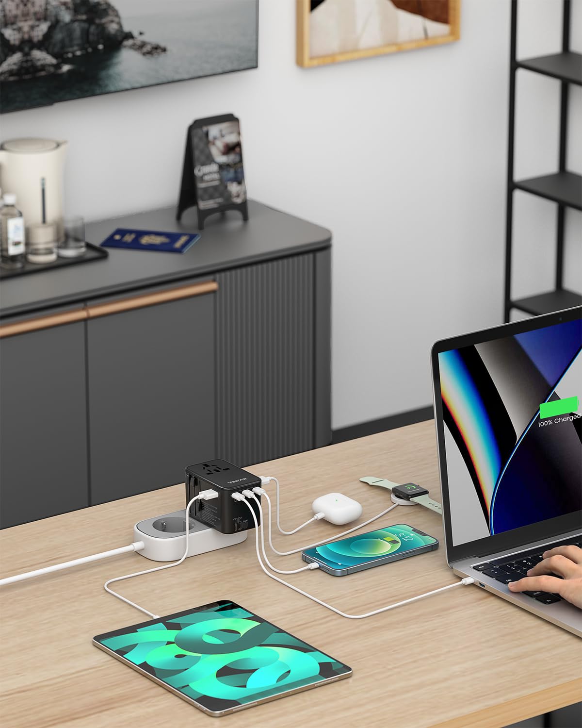 VINTAR inside travel bag showcasing portability and multi‑device readiness
