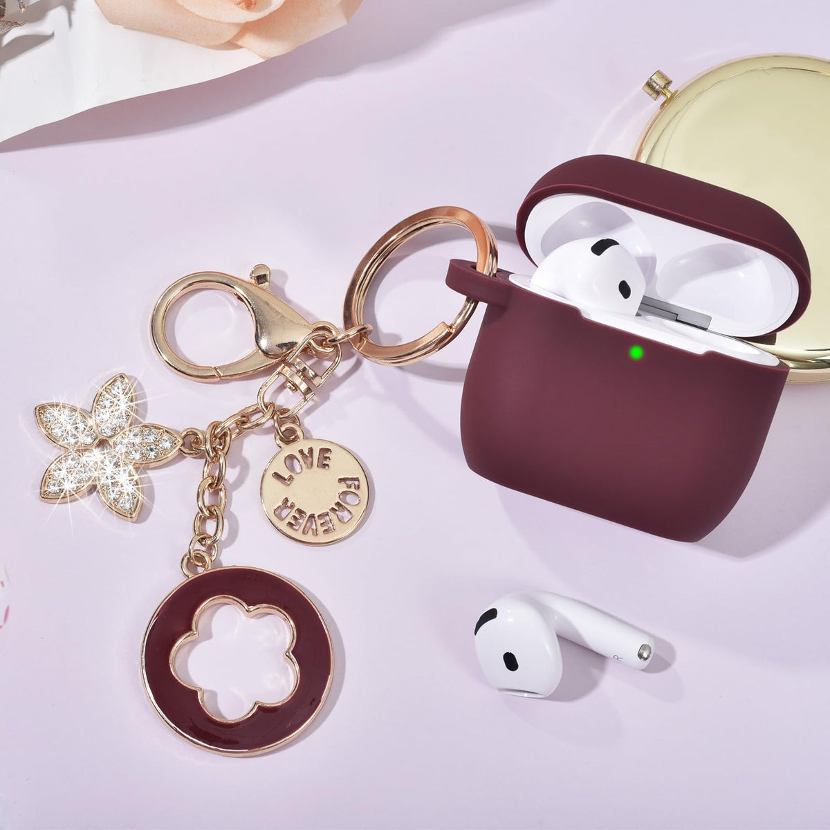 Visoom AirPods 4 case features a detachable stainless steel keychain for easy carry.