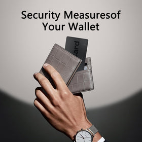 Vivitagx Wallet Tracker with IP68 waterproof and crush-resistant design.