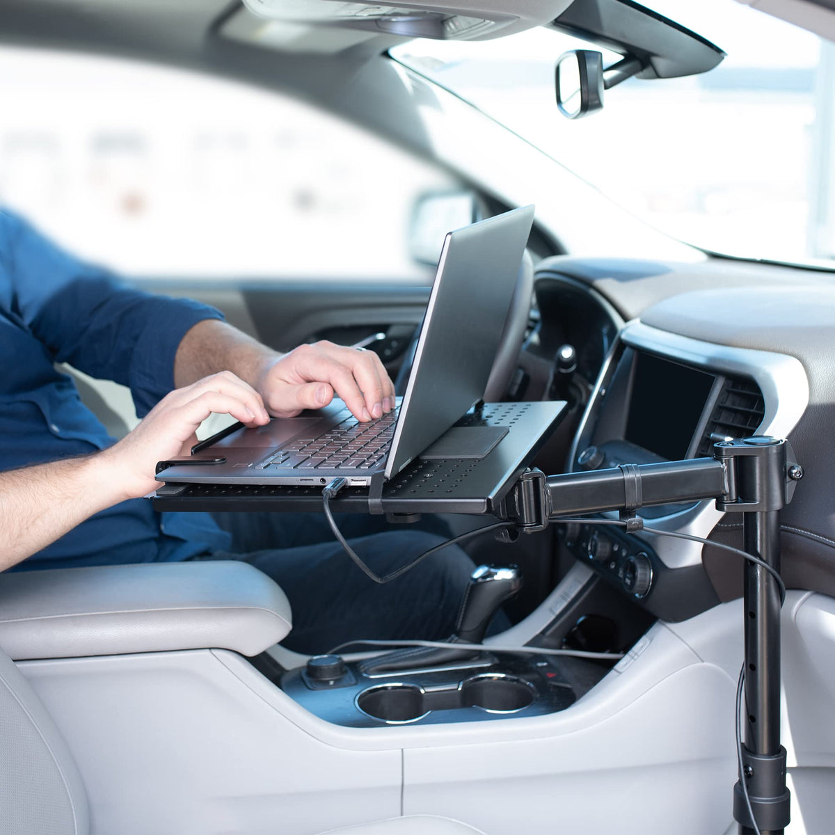 VIVO Single Laptop Car Mount side view highlights extended reach and adjustable tilt for comfort