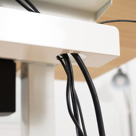VIVO before-and-after hidden cables showcasing clutter reduction
