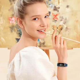 Adjustable buckle design on Charge 5 band for easy on/off with secure closure.