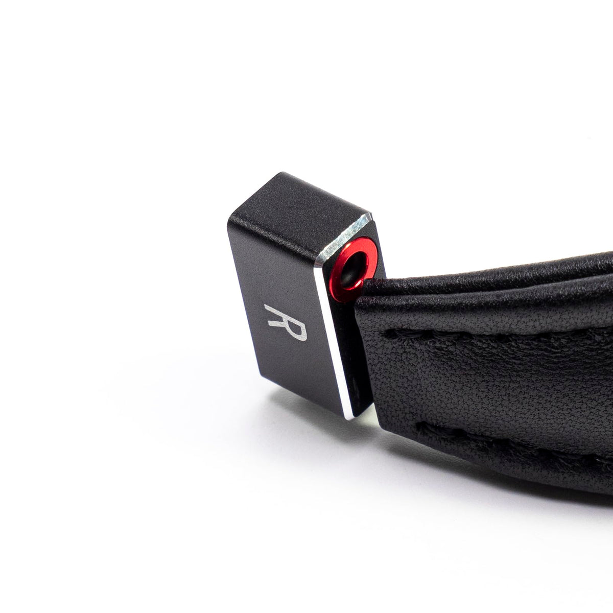 Voarmaks headband anodized aluminum looks sleek and resists wear