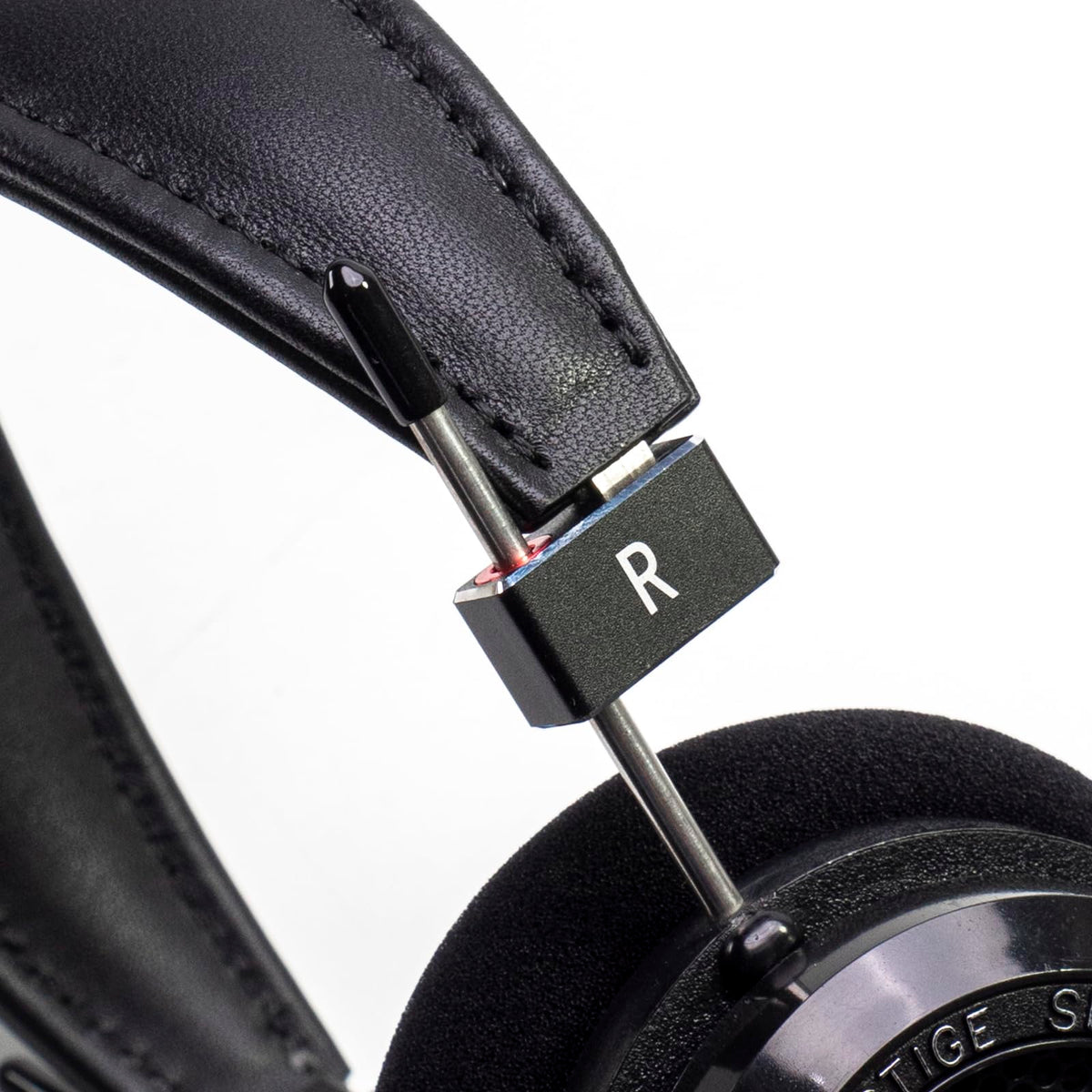 Voarmaks headband full assembly enables quick upgrades and customization