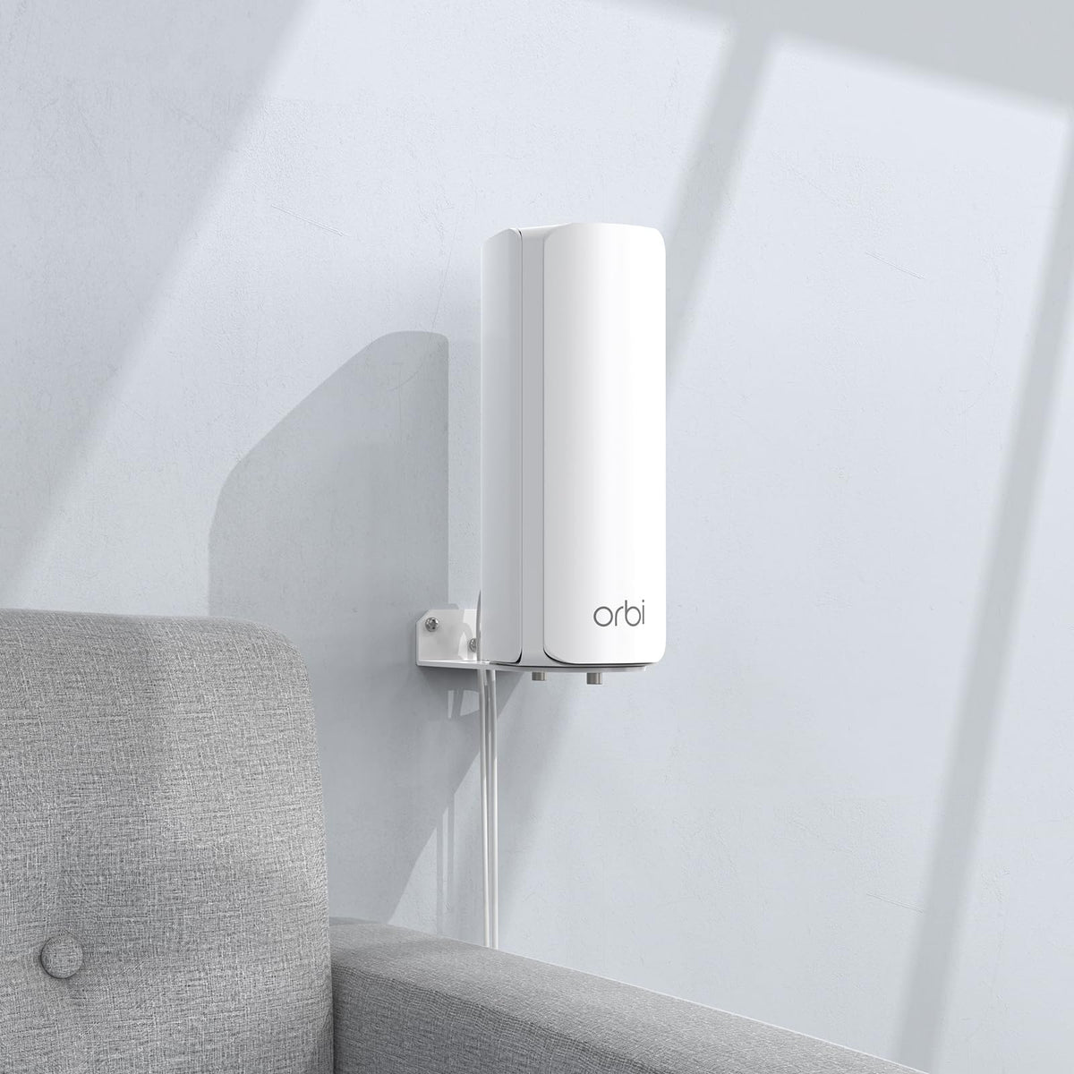 VOMENC Orbi wall mount bracket mounted on vertical wall installation