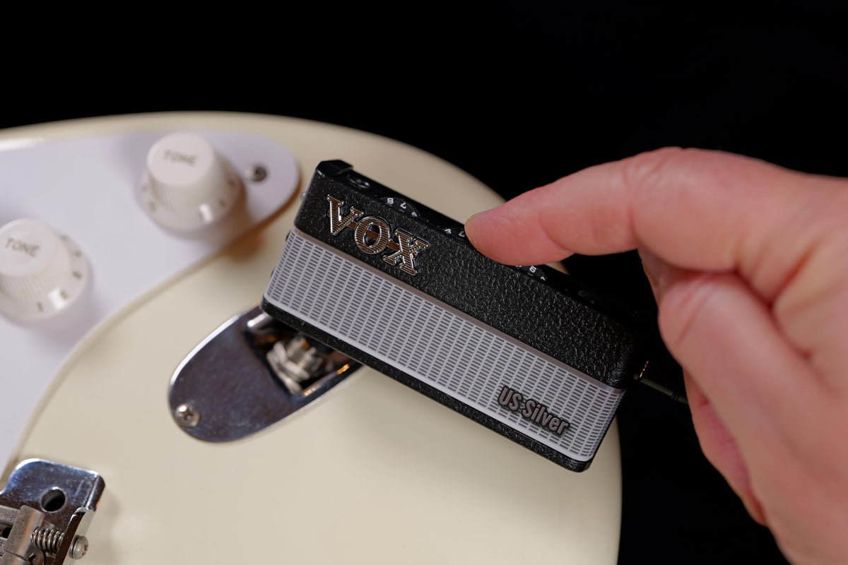 VOX amPlug 3 US Silver two-channel setup for versatile tones.