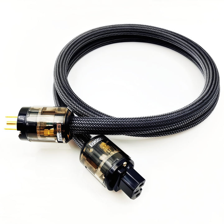 WAudio power cable front packaging showing product and connectors for reliable power