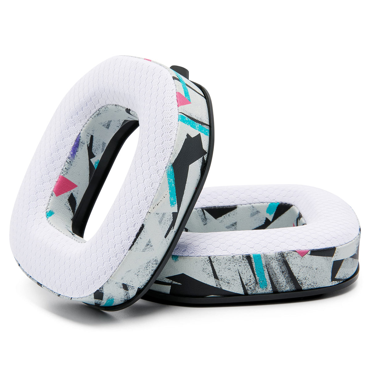 WC Freeze A50 in a gaming setup showing cooler ears and long-session comfort