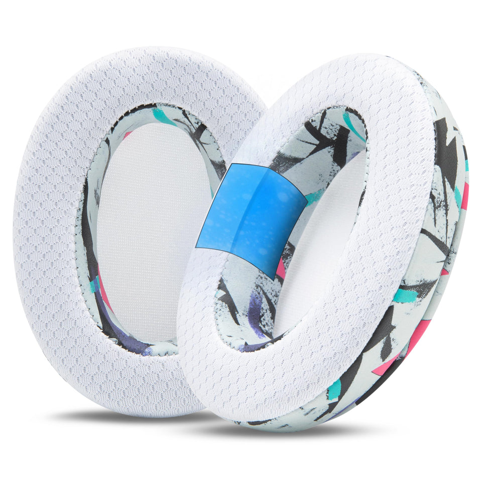 WC FreeZe front packaging showing white earpads and benefits
