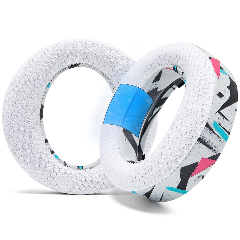 WC FreeZe front view showing 90's White earpads and fit for quick identification and style