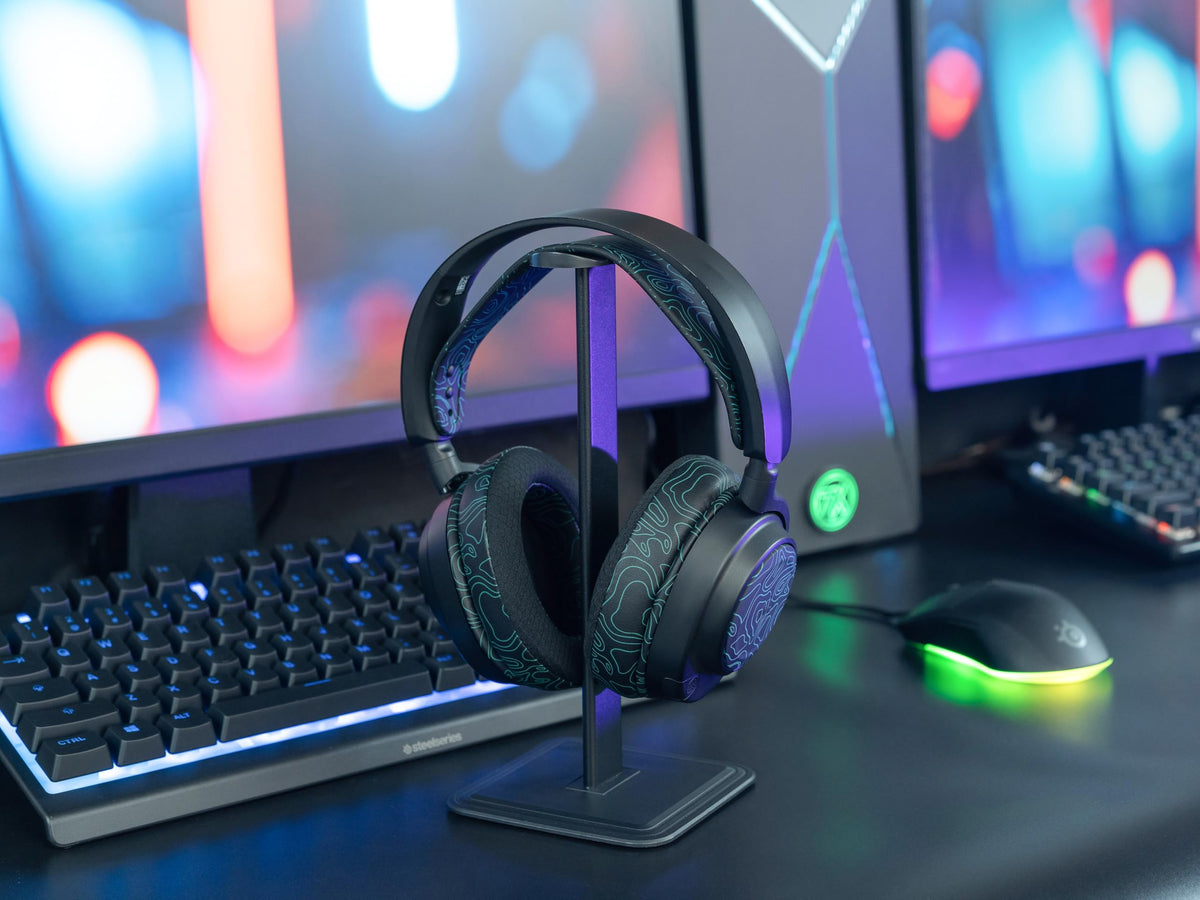 WC FreeZe being installed on an Arctis Nova headset for easy replacement benefit