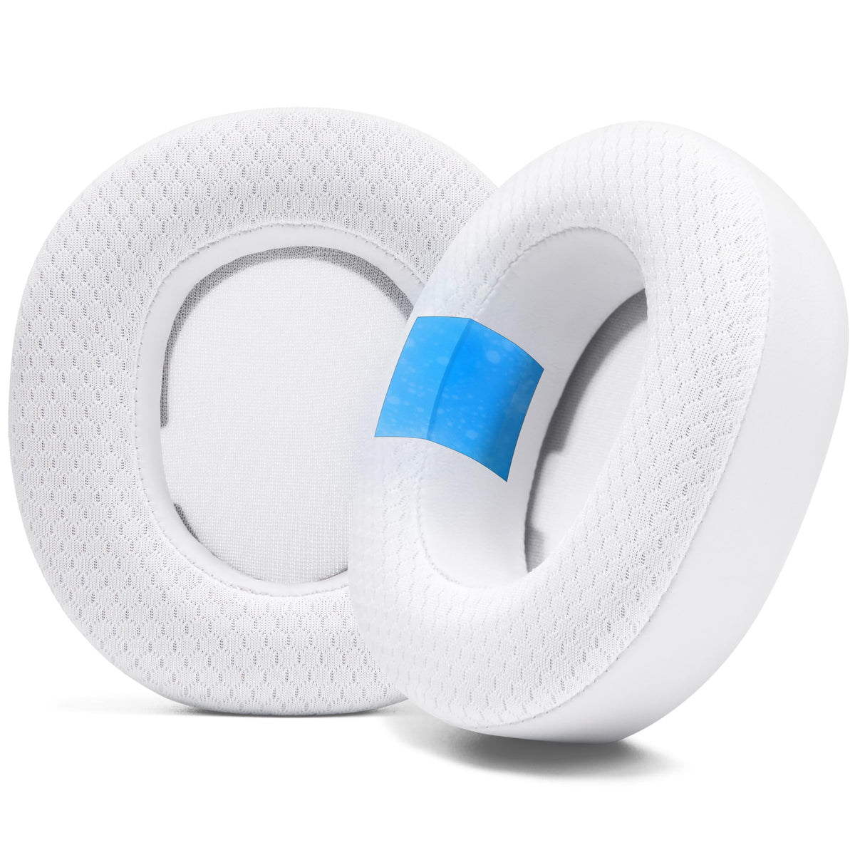WC Freeze earpads front view showing white cushions and clean contour, improving comfort