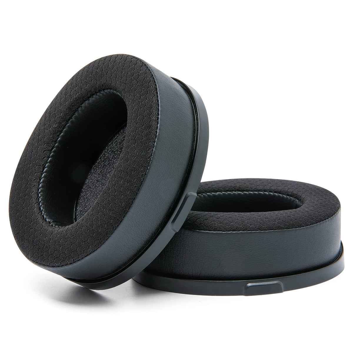 Dual-layer cooling gel promotes cooler ears while preserving sound fidelity