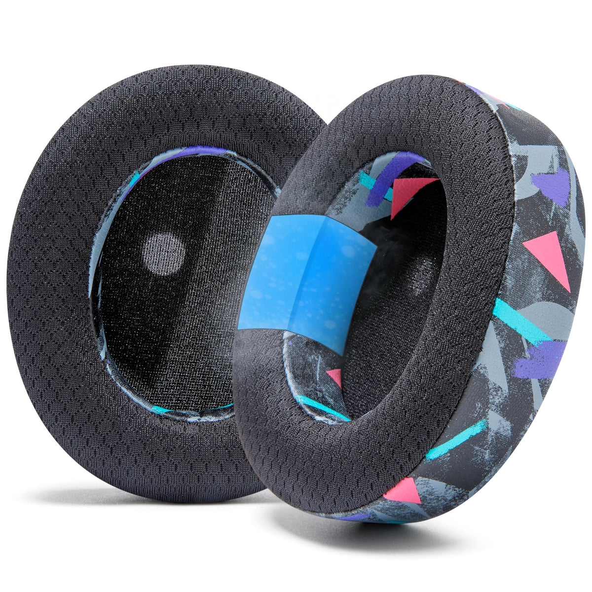 WC FreeZe front view showing 90's Black earpads and improved comfort