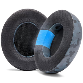 WC Freeze Studio ear pad outer seam close-up, durable stitching for long-lasting wear.