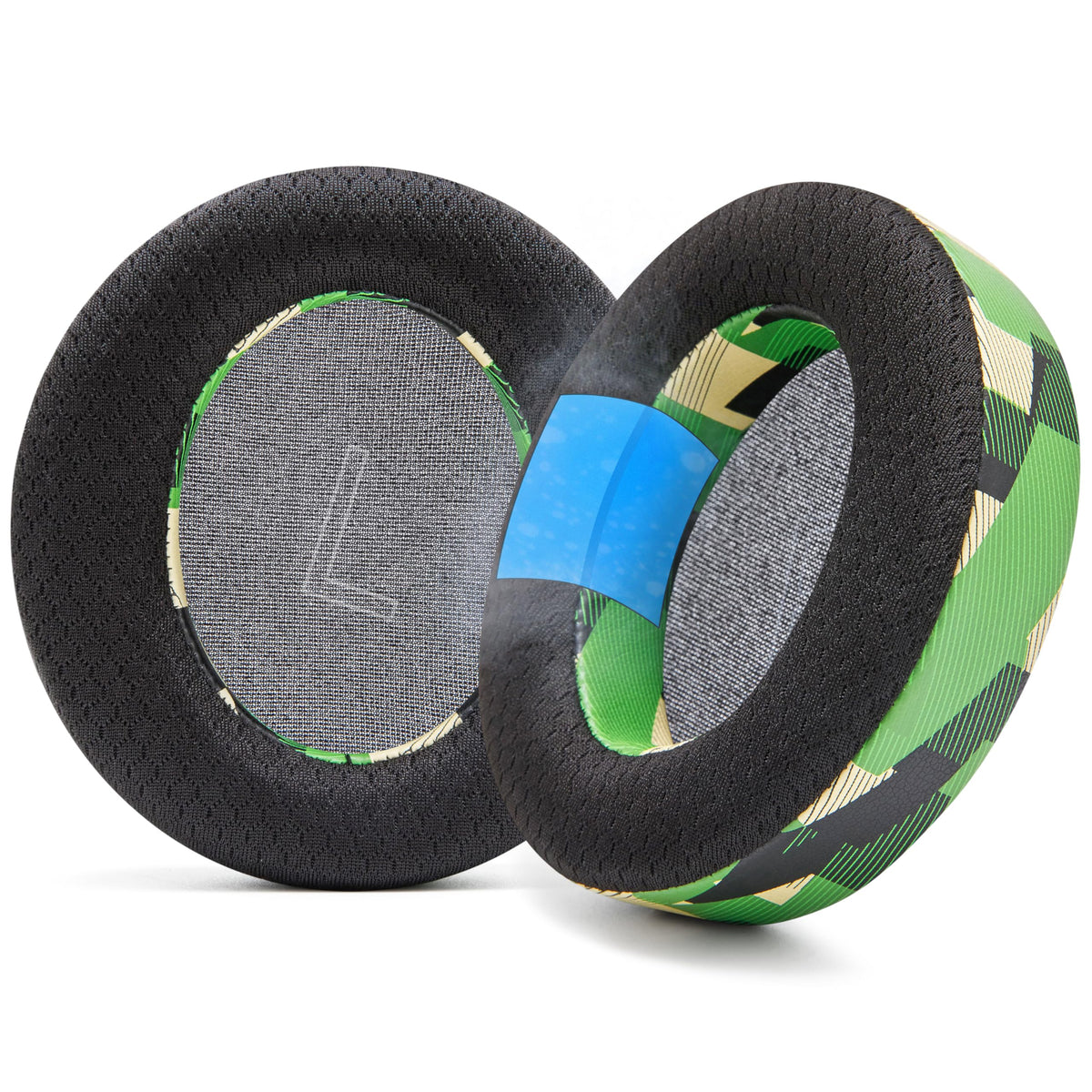 WC Freeze Xbox Wireless earpads cooling gel close-up for cool comfort