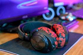 WC PadZ extra-thick comfort earcups deliver long-lasting gaming comfort.