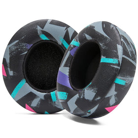 WC PadZ Solo 4 earpads close-up highlighting memory foam comfort and PU leather
