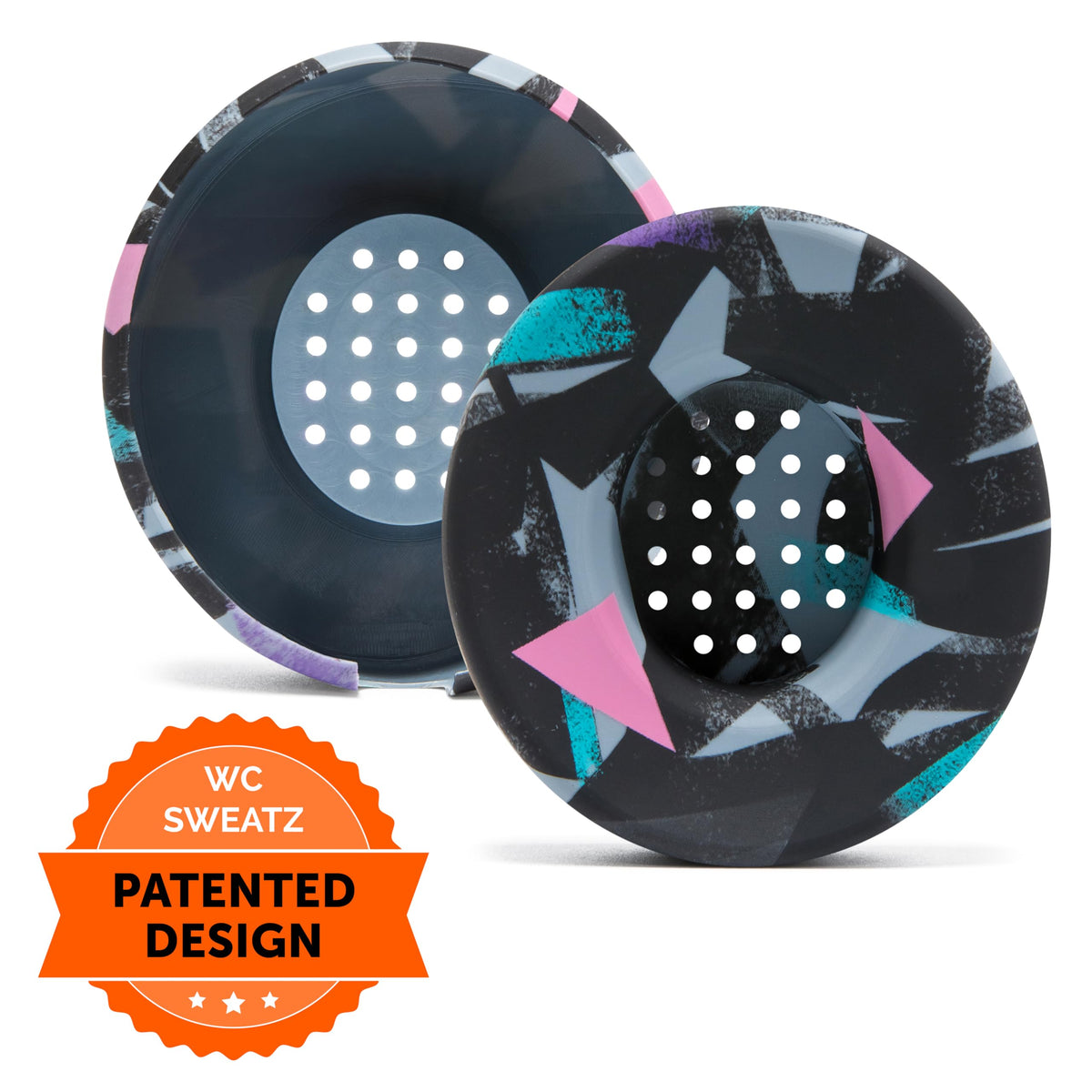 WC SweatZ Beats Solo 90s Black color adds a sleek look