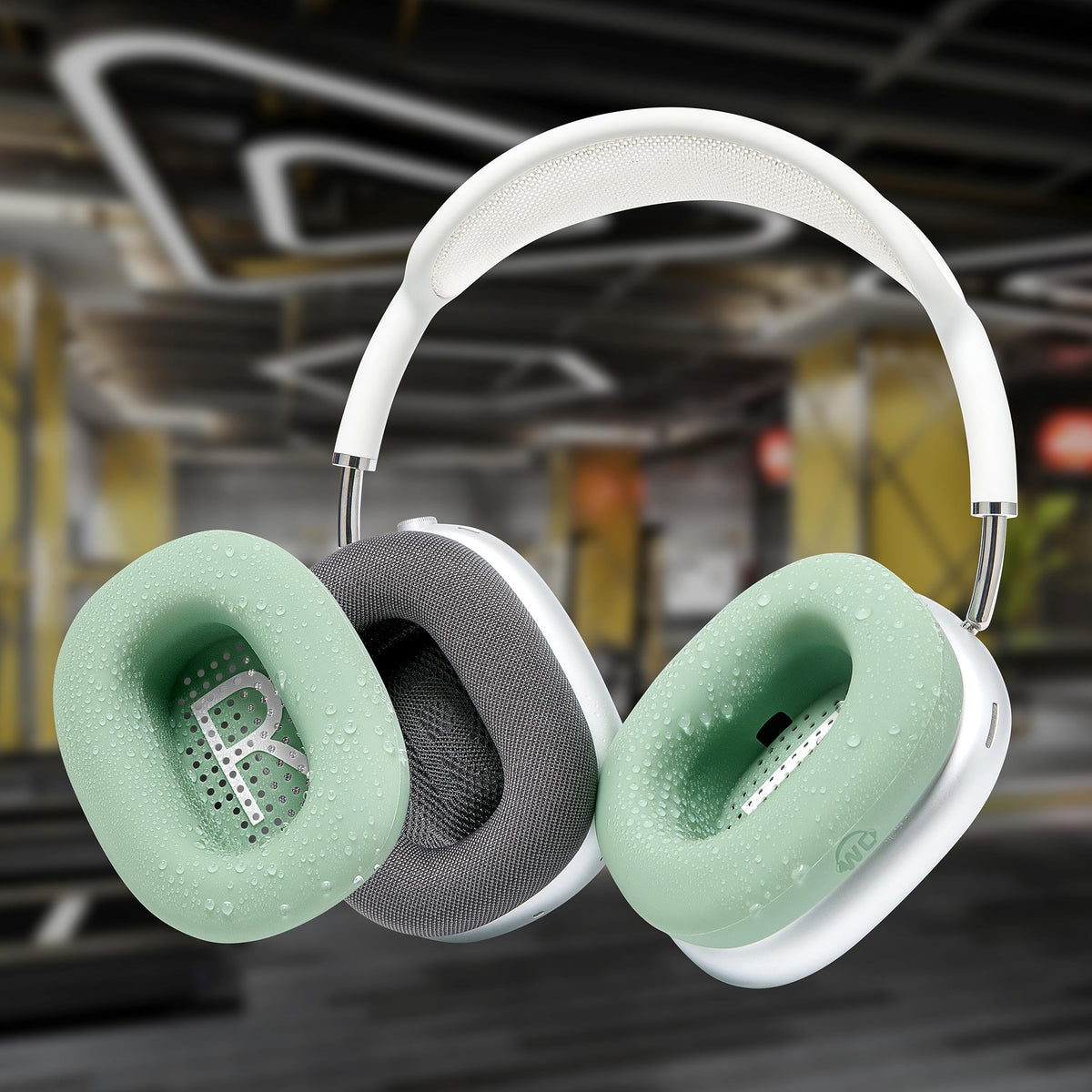 Machine washable WC SweatZ Max keeps earpads fresh after training sessions.