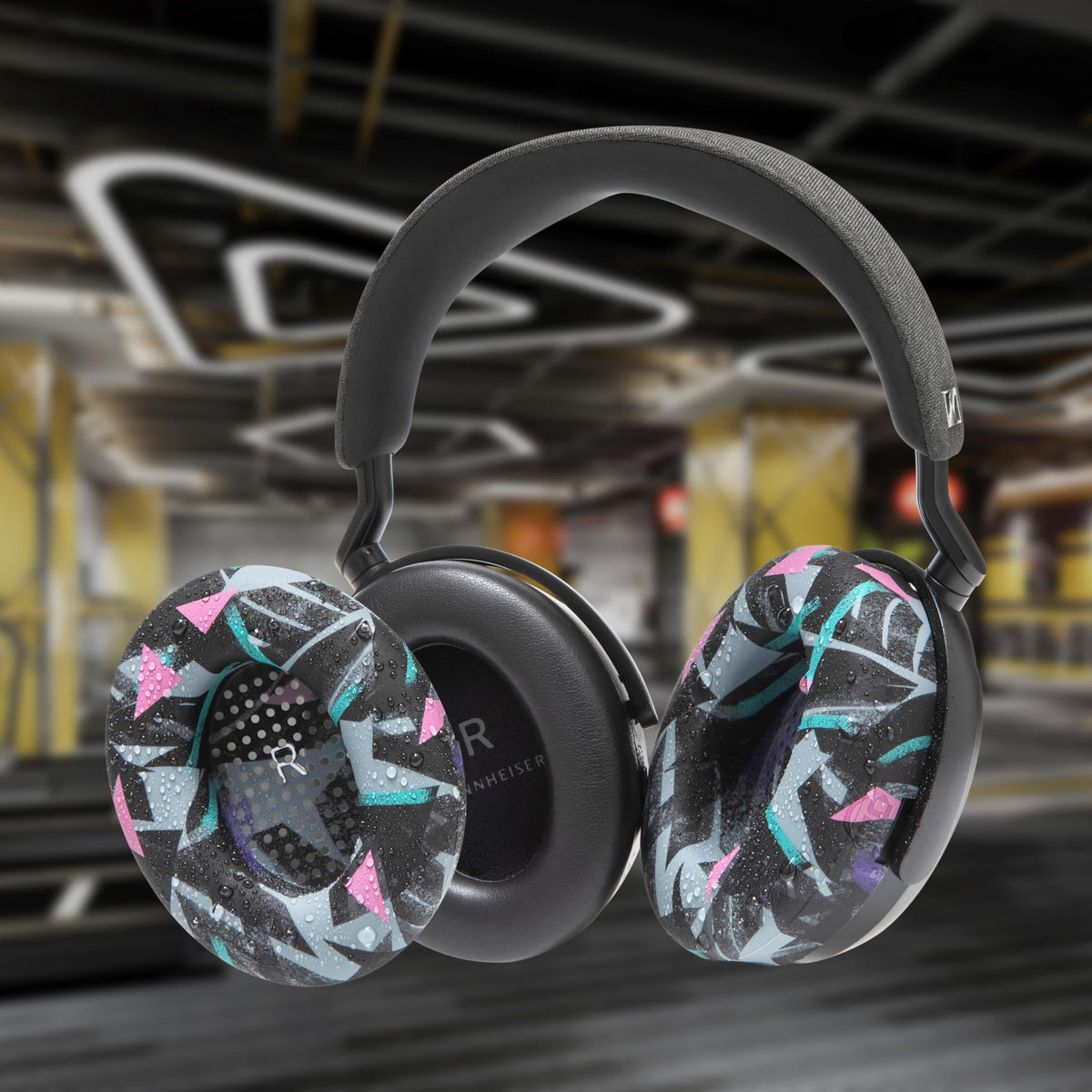 WC SweatZ Momentum 4 provides full earpad protection including inner drivers