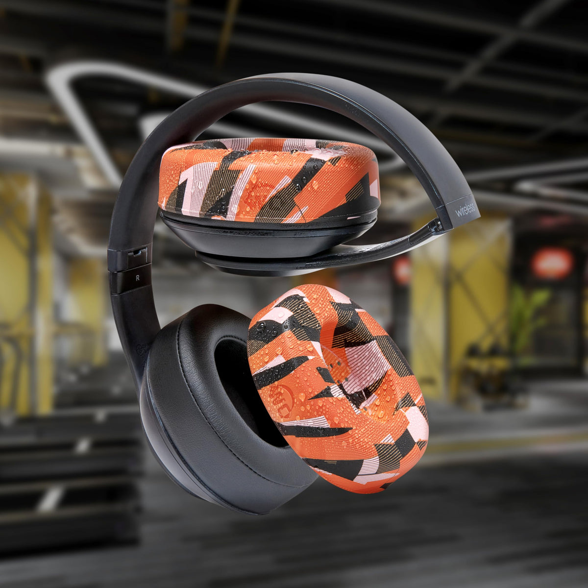 WC SweatZ Studio protection for inner drivers with full earpad coverage.