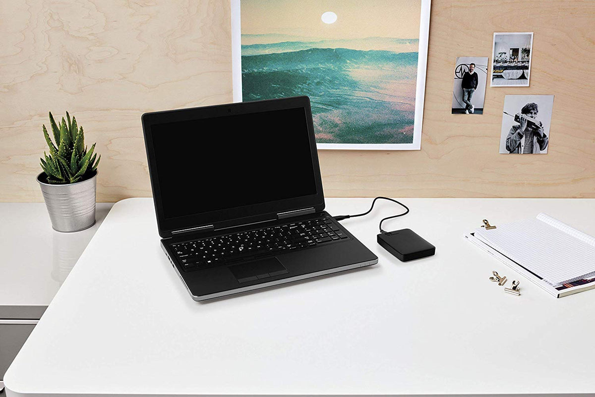 WD Elements USB 3.0 and USB 2.0 ports for flexible connections