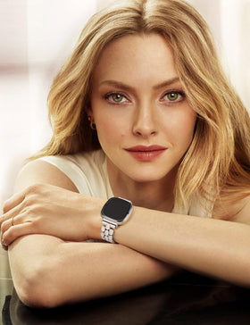 Versatile Wearlizer band elevates work and evening outfits with dressy appeal