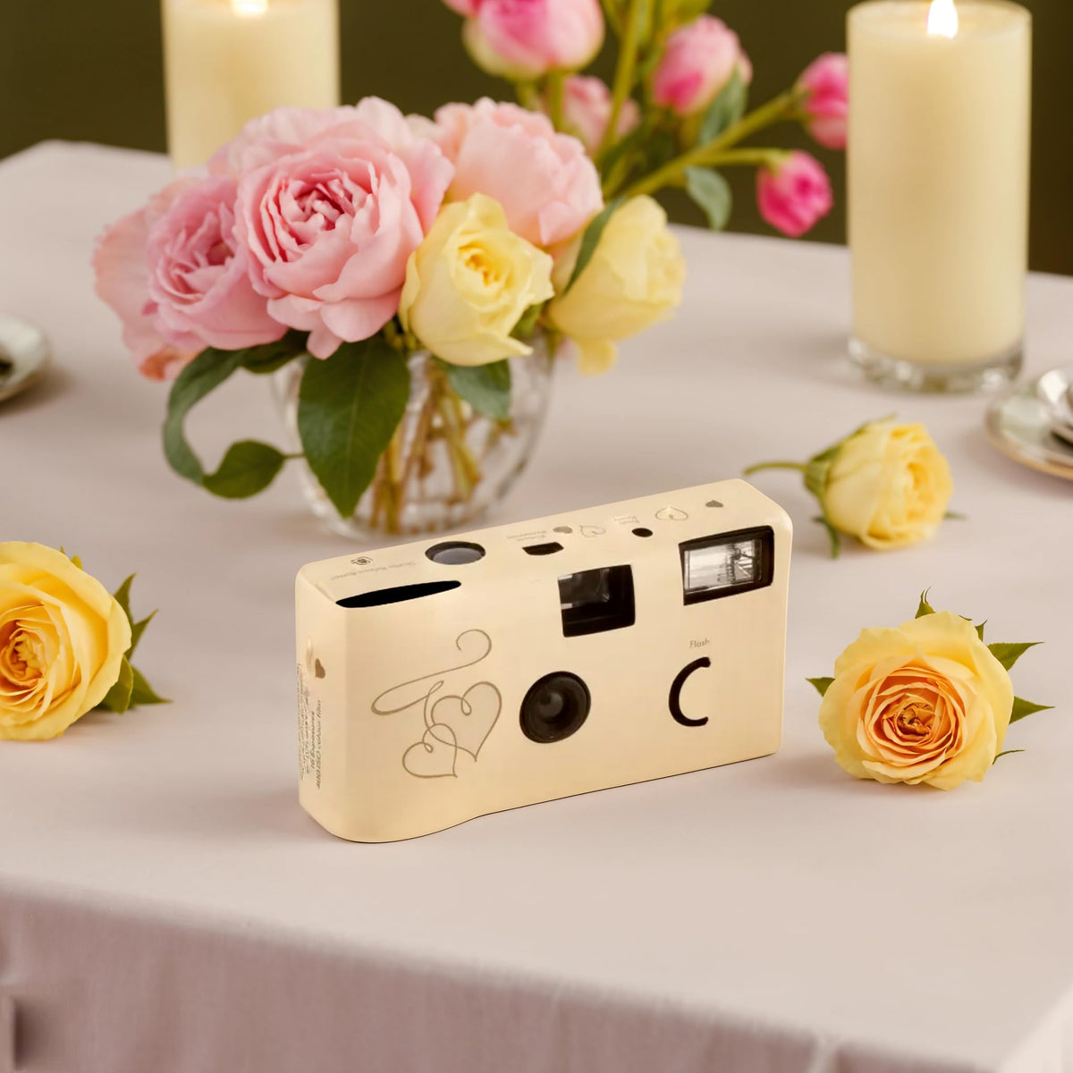 Weddingstar built in flash improves indoor or evening photo clarity
