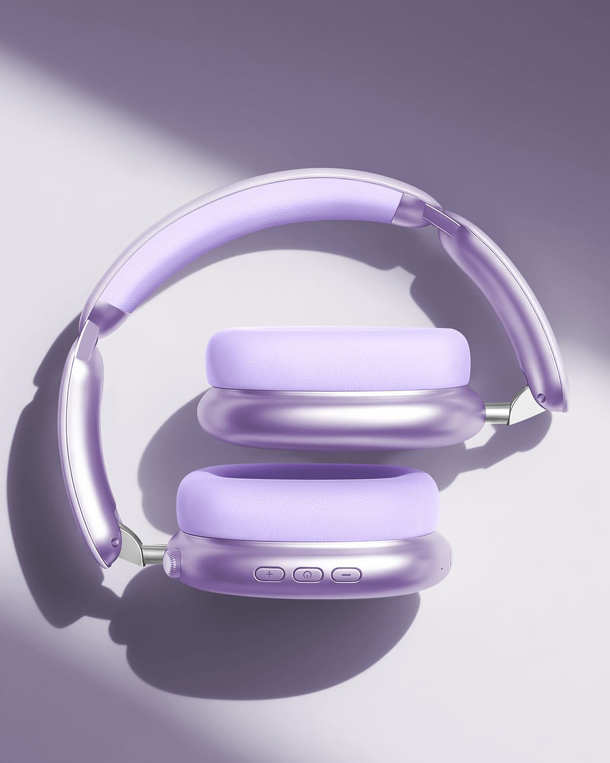 Wentronic Y02 earcup close-up showing memory foam and PU leather, ensures all-day comfort