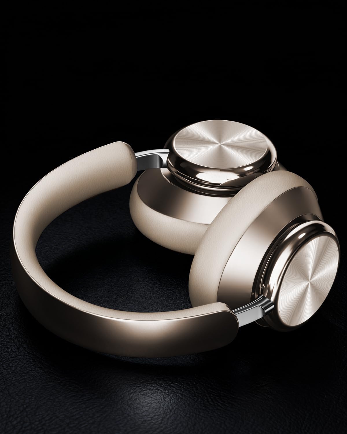 Wentronic Y03 starlight folded compact demonstrating portable travel convenience