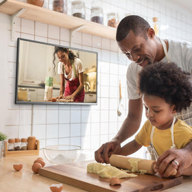 Westinghouse 32 inch HD display showing crisp motion in action scene