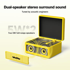 WhatPlus CD Player app control display emphasizes easy wireless operation.