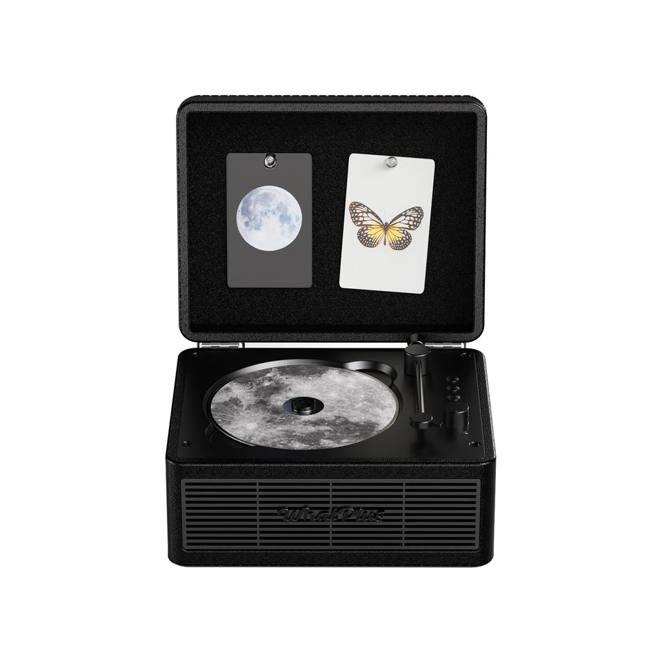 WhatPlus CD Player front view with retro design for cozy listening sessions.