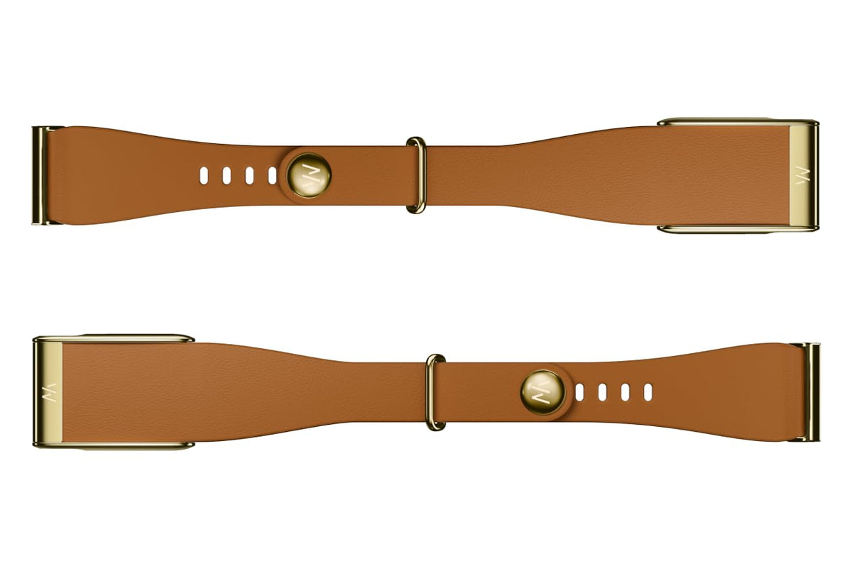 WHOOP MG LeatherLuxe band close-up texture highlights premium Italian leather.