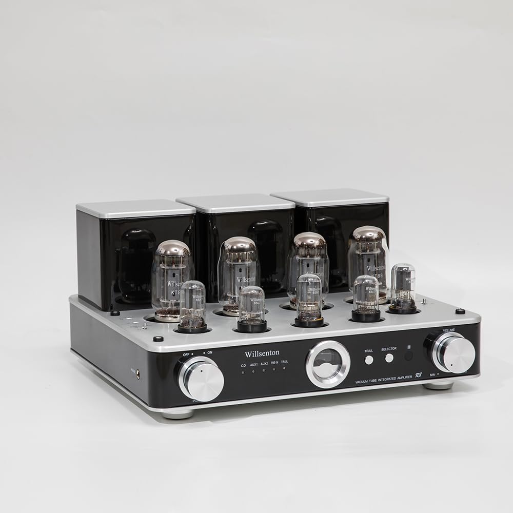 Two wideband EI output transformers for wide bandwidth and dynamic range.
