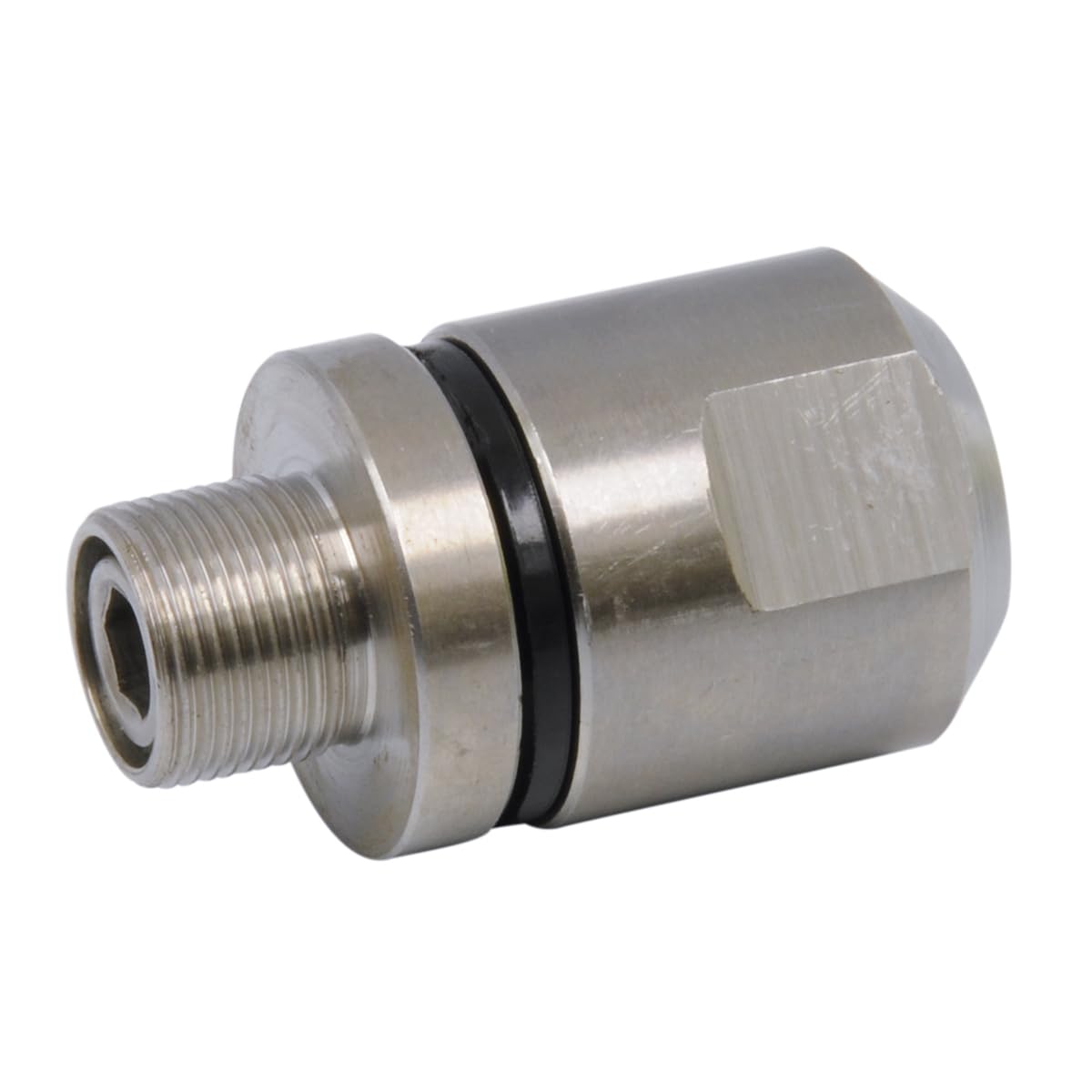 Wilson 305-610 SO239 connector detail showing tight electrical contact and weather resistance