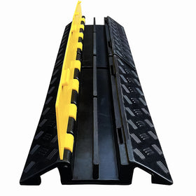 WKINGBOOM front view showing ramp protecting cables and vehicle passage benefit