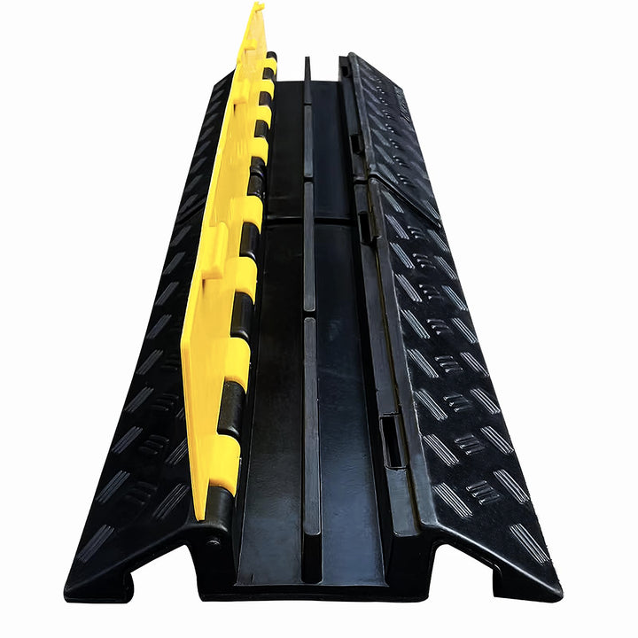WKINGBOOM front view showing ramp protecting cables and vehicle passage benefit