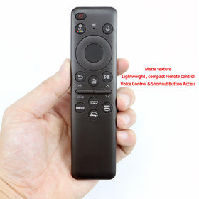 WSHAITE BN59-01432A remote with Frame Crystal UHD TV in the background.