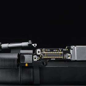XIMIELEC tested display panel for MacBook Pro ensuring reliable function