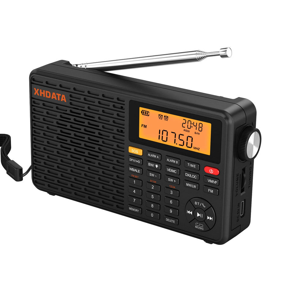 XHDATA D109WB front panel view showing tuner and clear display for easy control