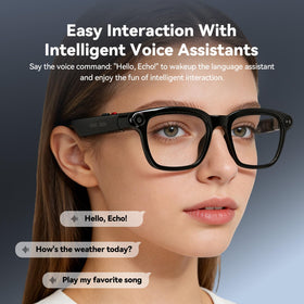 XOOMEER AI glasses provide real-time translation for travel conversations