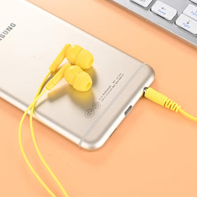 Durable TPE cable offers flexibility and longevity for daily use.