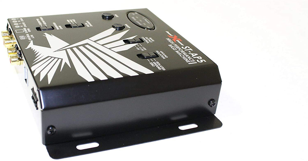Xtremevision gold-plated connectors close-up ensuring low-loss signal transfer benefit