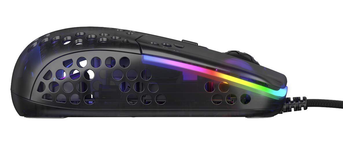 Xtrfy MZ1 RGB lighting on the mouse with customizable effects