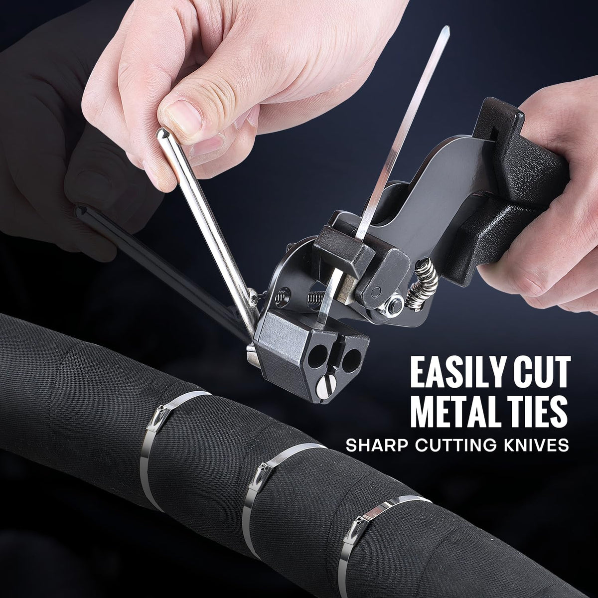 XUTTUM industrial scissors detail highlighting clean trimming capability
